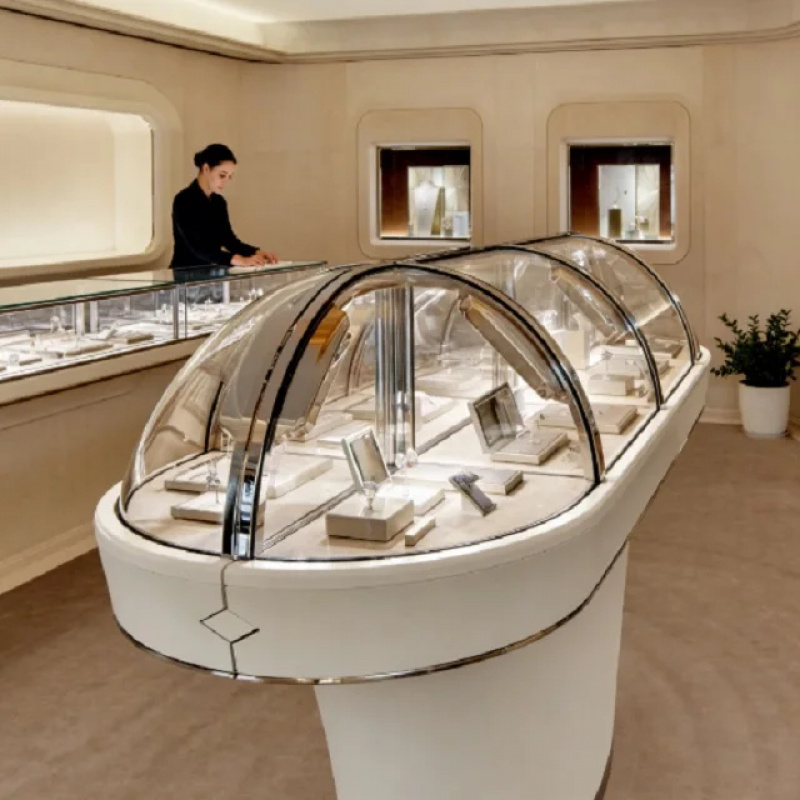 Espositore per Gioielli di Lus - Body Jewelry Mall recensione e prezzo