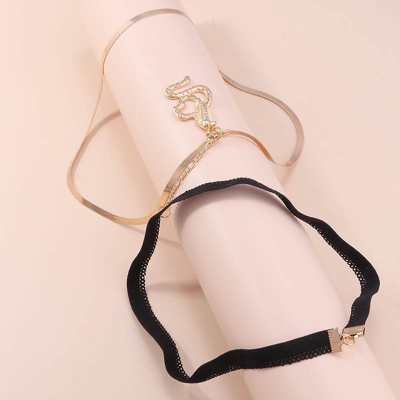 Aihua Catena per gambe color o - Body Jewelry By The Chain Gang recensione e prezzo
