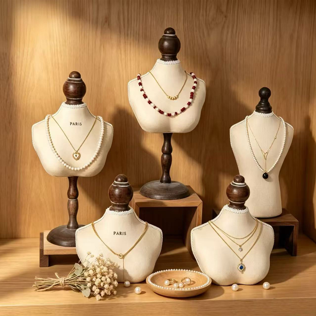 Espositore per Collane in Legn - Body Jewelry Display Ideas recensione e prezzo